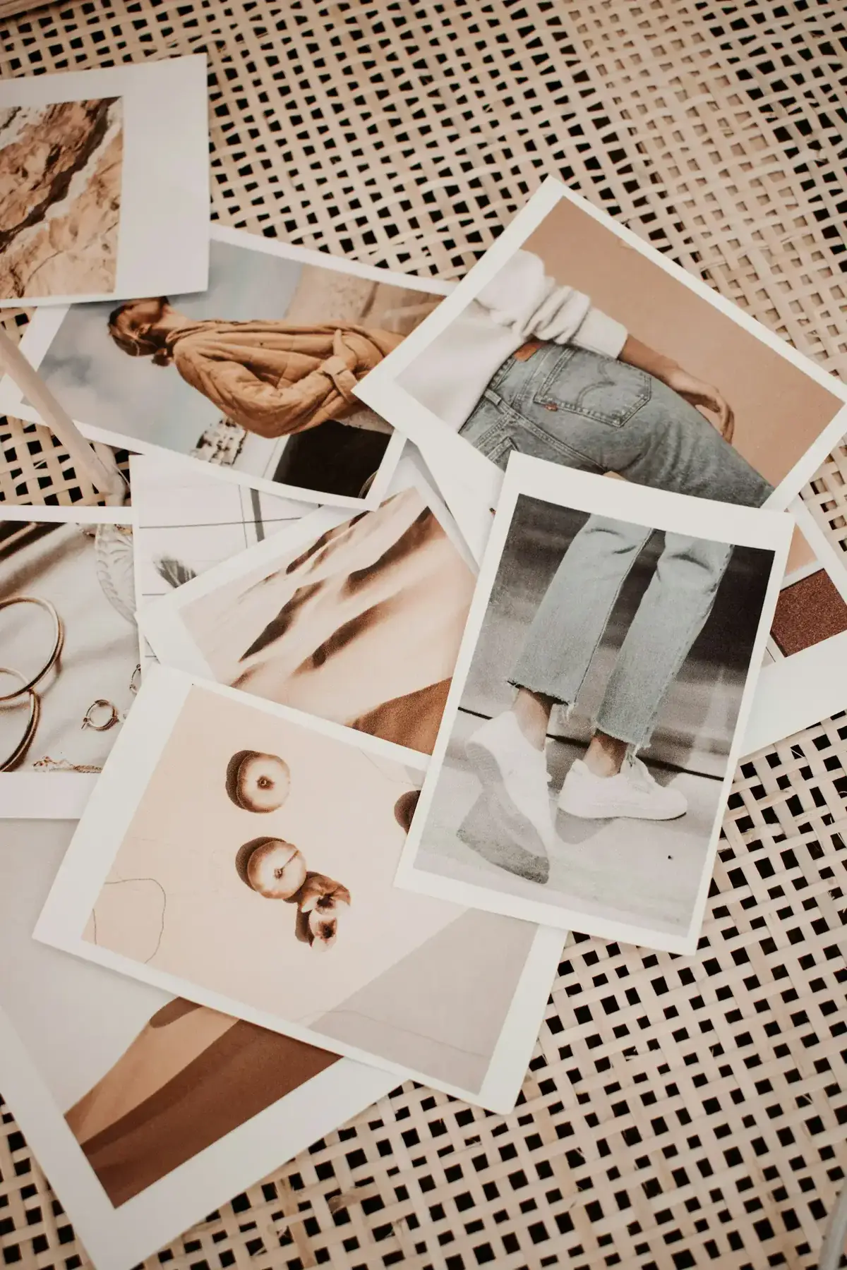 Seamless Instagram carousel guide