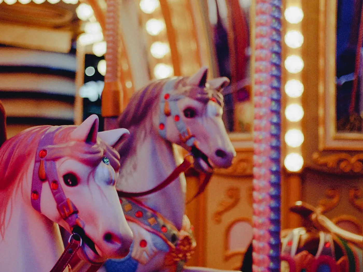 AI photo tools for carousels in Zaps
